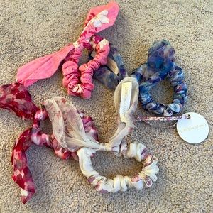 LoveShackFancy Floral scrunchies Set of 4. NWT